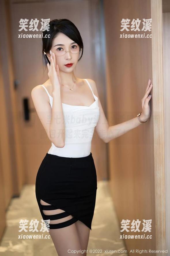 秀人网-七米baby 秀人网 - 当七米baby遇上水手服,最新图包开起来完全走心了!
