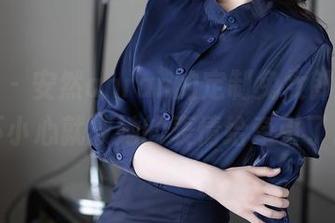 秀人网 – 安然anran的定制兔女郎写真，不小心就被她的表情给牵引了。