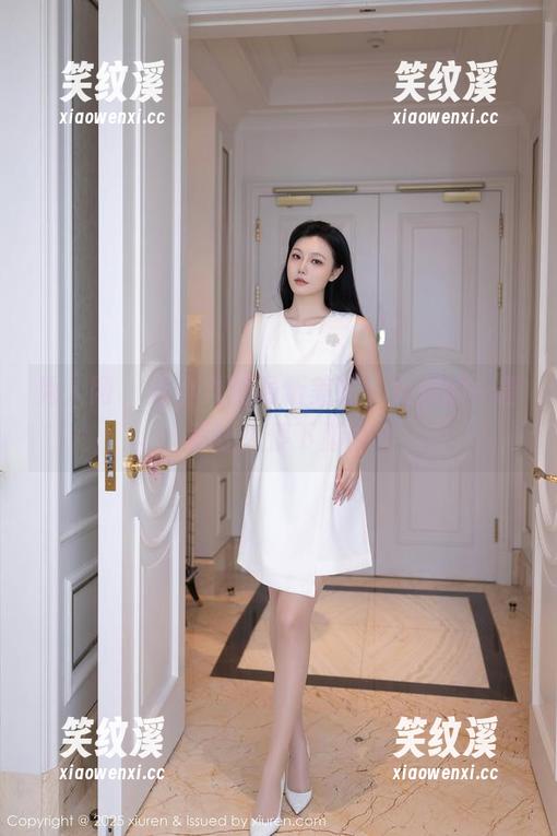 秀人网-小九月 秀人网 - 看小九月最新美图,女孩的一瞥竟让人停下脚步