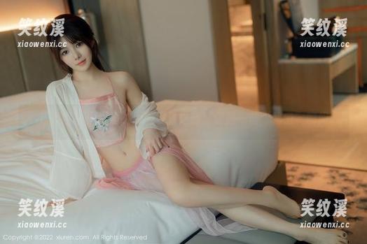 秀人网-小逗逗 秀人网 - 小逗逗的原图观看之旅,偶遇一些“秘密”瞬间
