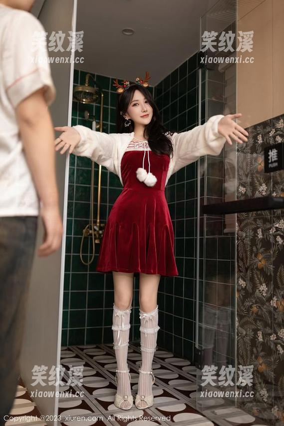 秀人网-李佳芮Cherie 秀人网 - 精致水手服,李佳芮Cherie的高清作品中透出一丝不经意的诱惑。