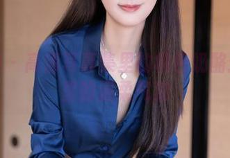 秀人网 – 高清写真集里的桃色奶酪：浴缸里的温柔气泡