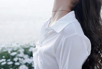 秀人网 – 一旦入手水水er婚纱图包,后悔也是无所谓,反正我已经沉溺了!
