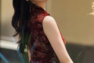 秀人网 – 王者归来！原图里的王梓童Doirs和她的棉袜让我突然觉得……想不通了