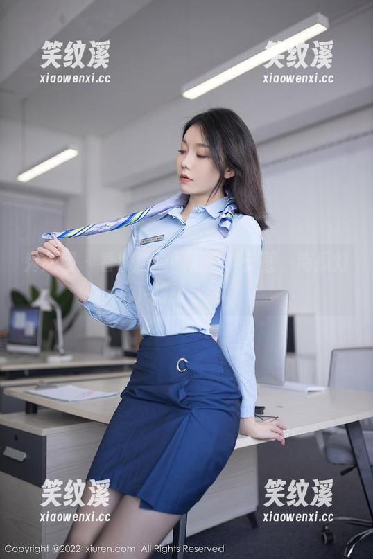 秀人网-糖糖 秀人网 - 看!糖糖的万圣节美图,南瓜灯下的甜与涩。