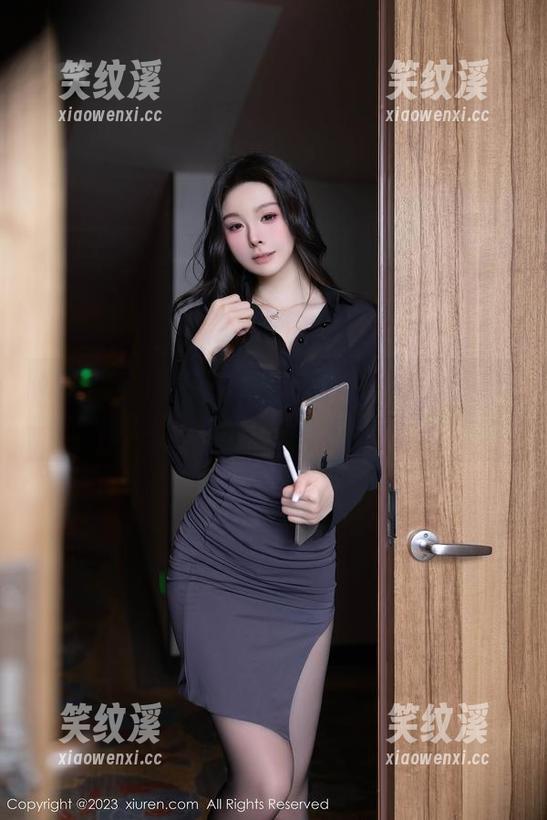 秀人网-糯美子 秀人网 - 糯美子在毛衣的包围下,看得我忍不住想要点击高清原图!