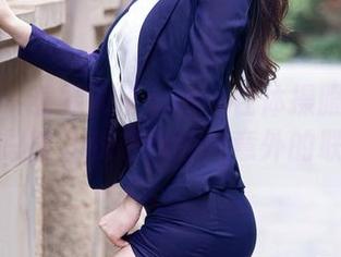 秀人网 – 看雯大王susie在体操服里的资源，总能让我想到各种意外的联想…