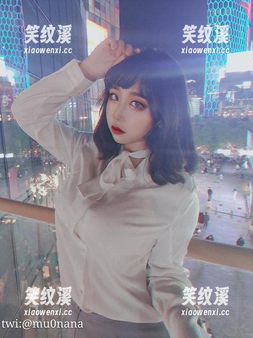 穆零Mu0 我猜穆零Mu0穿起这条高清睡裙会像云一样轻盈