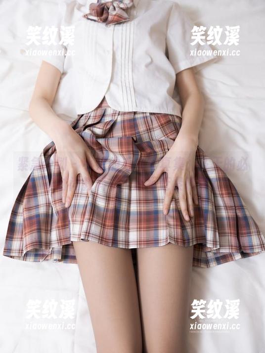 紧急企划 - 小婕的毛衣写真集：冬天的必备时尚教科书，还不赶紧瞧瞧？