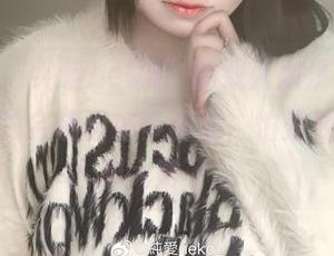每次翻“纯爱neko”的双人高清美图,脑海中总会蹦出好多画面,怕是要开个脑洞大赛了。
