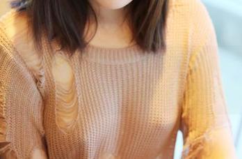 美媛馆 – 难以置信,沈佳熹的御姐写真中,她的每一个动作都透着那么点霸气!