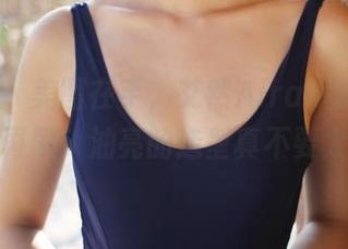 美媛馆 – 美图在手,艾然Airan的私拍我会一刷再刷,油亮的造型真不要太迷人。