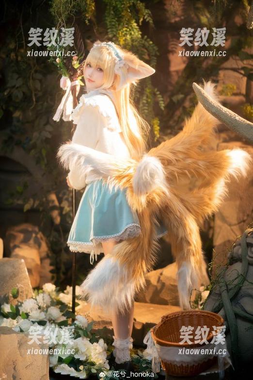花兮_honoka 花兮_honoka的女仆写真:当你养的姑娘成为了女仆的一天