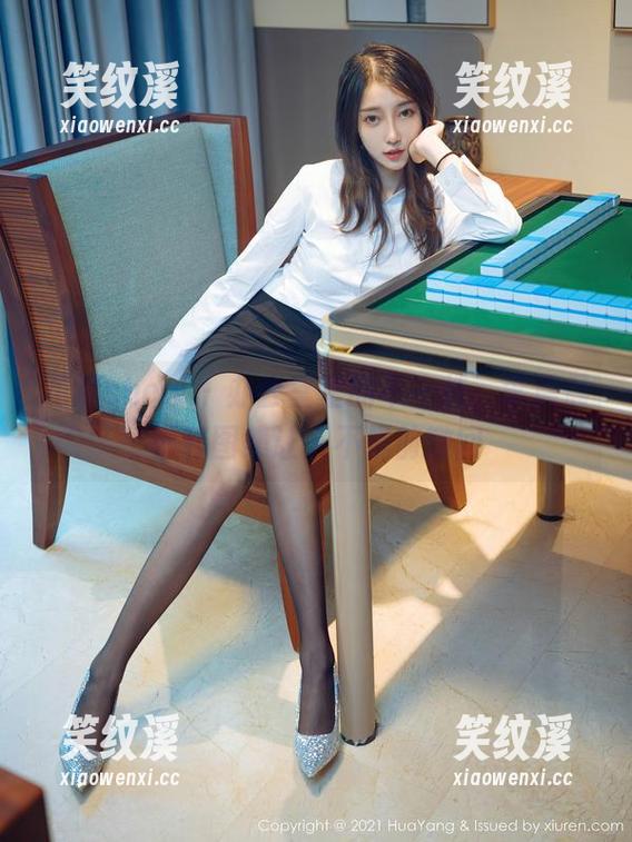 花漾show-李晨晨 花漾show - 办公室里的不一样,李晨晨福利图集让人不提前撤回