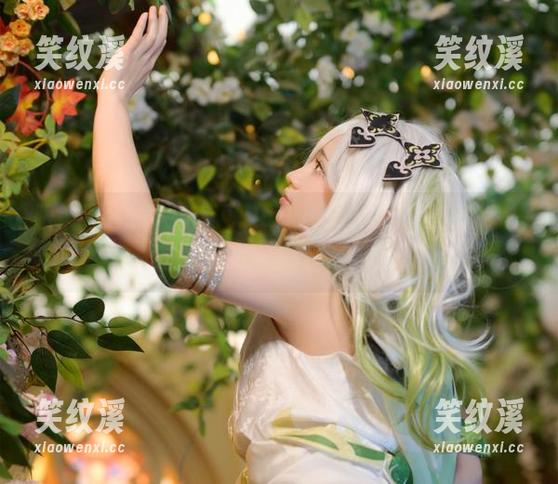 莱可Raika 眼镜不会骗人,莱可Raika带你在写真里散步——免费来,照片却得价!