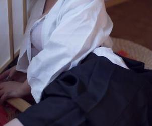 菠萝社 – 从柳侑绮Sevenbaby的清纯原图合集,看见不经意间的微风掠过