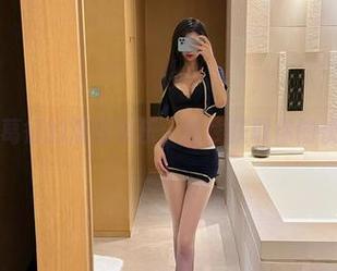 微密圈 – 葛征的双倍快乐：在线获取你的快乐图集！