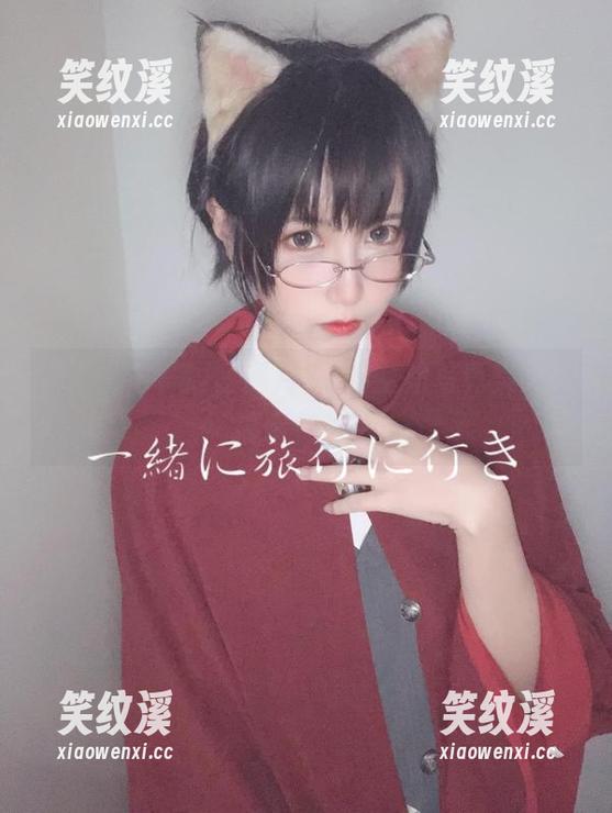新图快到嘴边，逐月Su的空姐写真集又来搞事情啦！