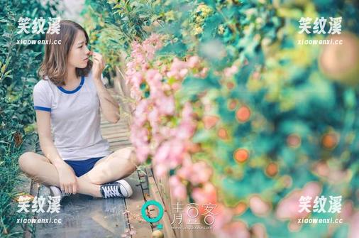 青豆客-汪佩妮 青豆客 - 看完汪佩妮的写真,决定每天穿套装上班,这样可以做到职场和休闲两相宜!