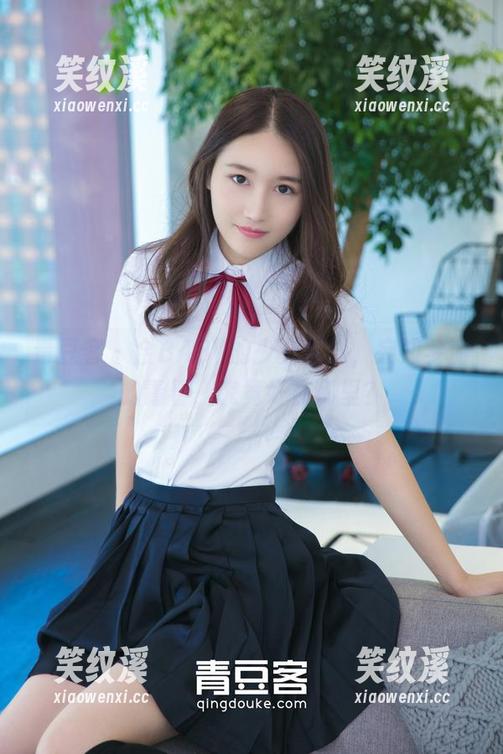 青豆客-金BABY 青豆客 - 金BABY的少女写真,宛如梦游的青春,究竟好在哪里?