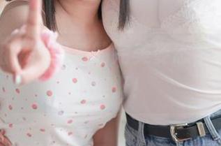 在线姐姐，鹿野希的完美姿态，真让人捧心捧肝！